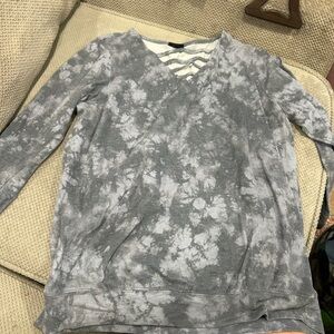 Torrid sweater size 2 gray marble